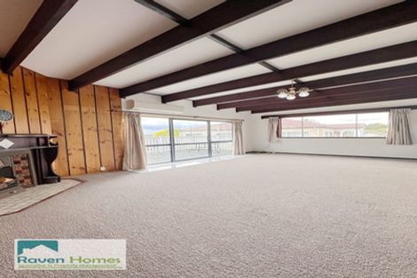 Photo of property in 20 Humphrey Kemp Avenue, Henderson, Auckland, 0612