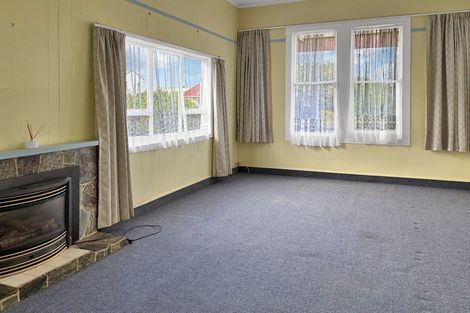 Photo of property in 2-4 Ravensworth Place, Foxton, 4814