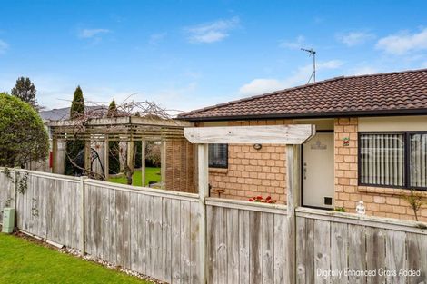 Photo of property in 64 Martyn Street, Waiuku, 2123