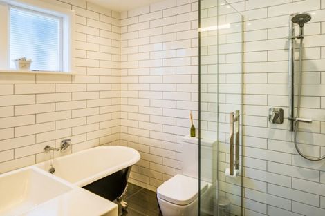 Photo of property in 82 Brougham Street, Mount Victoria, Wellington, 6011