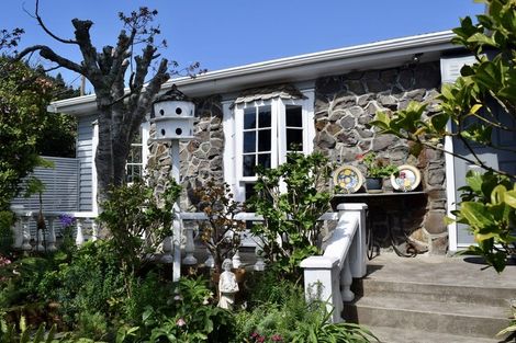 Photo of property in 305 Kuranui Street, Thames, 3500