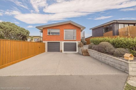 Photo of property in 2/518 Marine Parade, South New Brighton, Christchurch, 8062