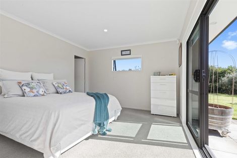 Photo of property in 33 Searle Drive, Patumahoe, Pukekohe, 2679