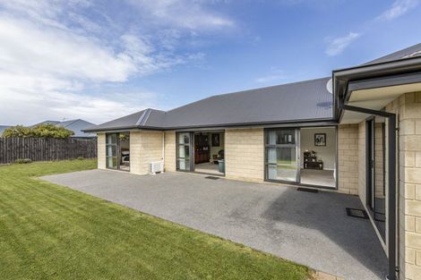 Photo of property in 32 Kotare Avenue, Rangiora, 7400