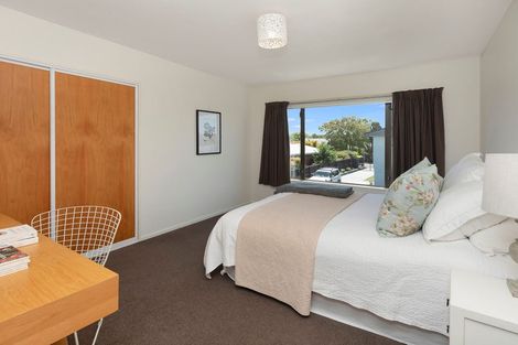 Photo of property in 16 Coniston Avenue, Ilam, Christchurch, 8041