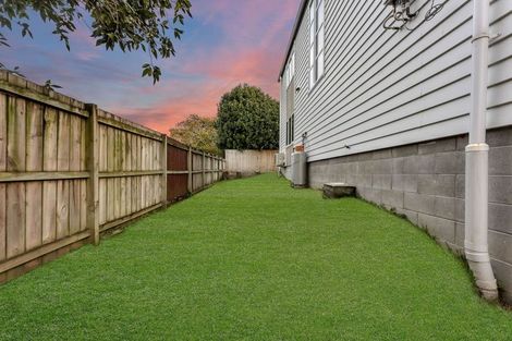 Photo of property in 17f Prictor Street, Papakura, 2110