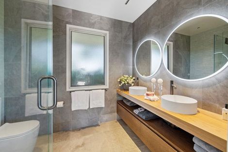 Photo of property in 1 Watlings Place, Kennedys Bush, Christchurch, 8025