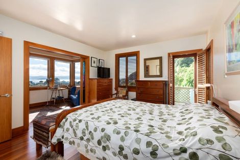 Photo of property in 355 Muritai Road, Eastbourne, Lower Hutt, 5013