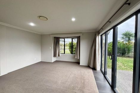 Photo of property in 16 Somerton Drive, Huntington, Hamilton, 3210