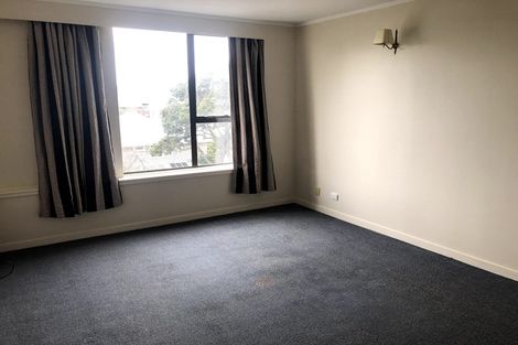 Photo of property in Hobson Court Flats, 38/70u Hobson Street, Thorndon, Wellington, 6011