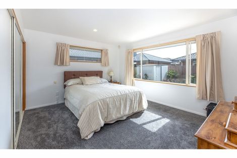 Photo of property in 30 Seymour Street, Hornby, Christchurch, 8042