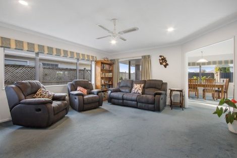 Photo of property in 2 Atlanta Court, Katikati, 3129