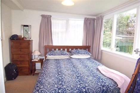 Photo of property in 5 Park Road, Paraparaumu Beach, Paraparaumu, 5032