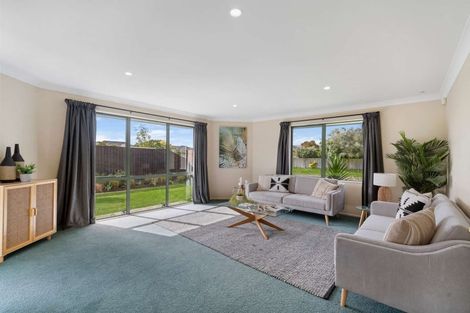 Photo of property in 12 Rembrandt Drive, Rolleston, 7614