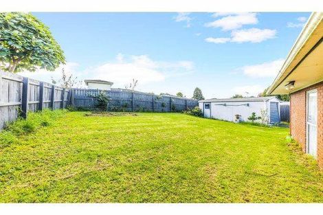 Photo of property in 137 Mahia Road, Wattle Downs, Auckland, 2103