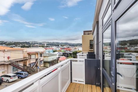 Photo of property in Pirie Street Townhouses, 12/35u Pirie Street, Mount Victoria, Wellington, 6011