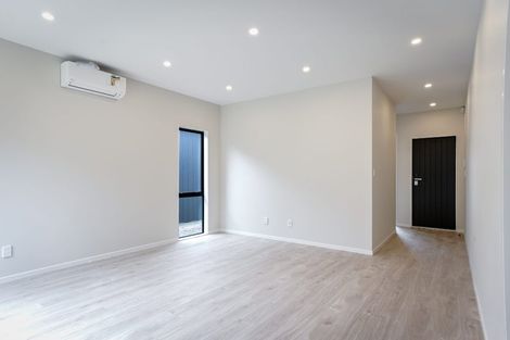 Photo of property in 11 Horokaka Street, Massey, Auckland, 0614