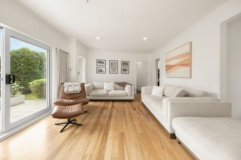 Photo of property in 3 Seamer Place, St Andrews, Hamilton, 3200