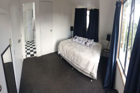 Photo of property in 274 Rangatira Road, Beach Haven, Auckland, 0626