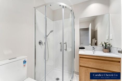 Photo of property in 19 Don Oliver Lane, Glen Eden, 0602