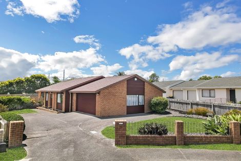 Photo of property in 25 Septimus Place, Henderson, Auckland, 0612