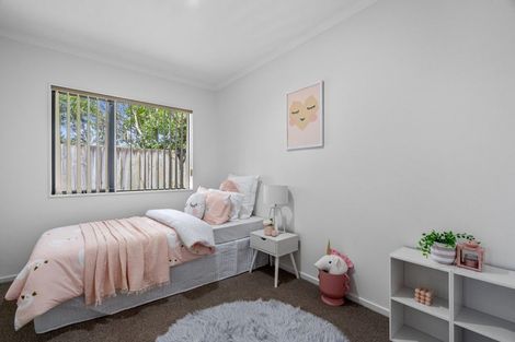 Photo of property in 19 Putaka Place, Papamoa Beach, Papamoa, 3118