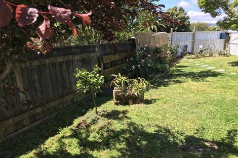 Photo of property in 43 Michael Road, Paraparaumu Beach, Paraparaumu, 5032