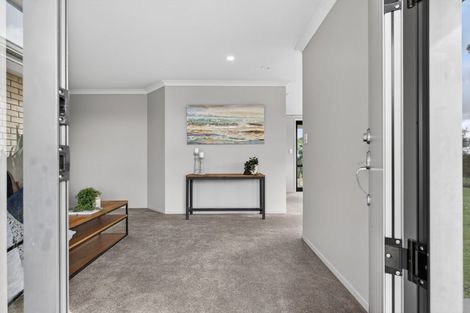 Photo of property in 667 Pahi Road, Pahi, Paparoa, 0571