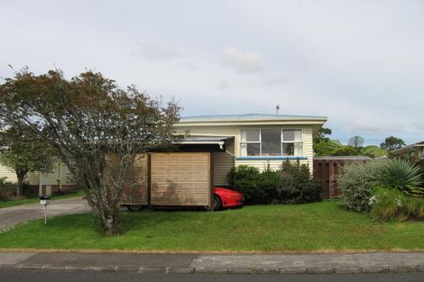Photo of property in 1a/1 Marlene Avenue, Te Atatu South, Auckland, 0610