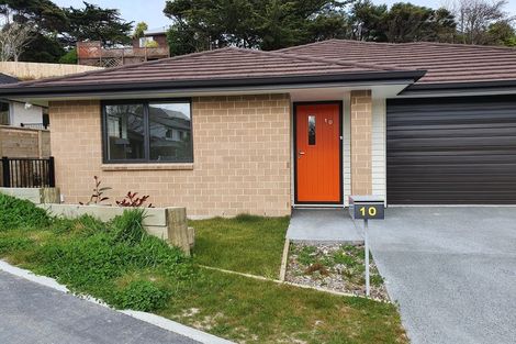 Photo of property in 10 Grapnel Lane, Whitby, Porirua, 5024
