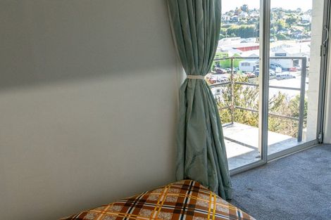 Photo of property in 137 Kaikorai Valley Road, Glenross, Dunedin, 9011