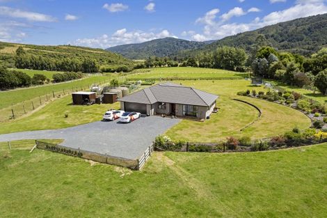 Photo of property in 229 Marchant Road, Kaitoke, Upper Hutt, 5018