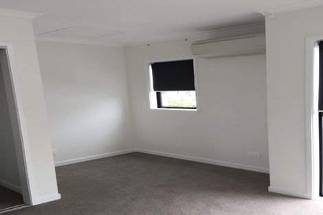 Photo of property in 4 Pheasant Lane, Hobsonville, Auckland, 0616