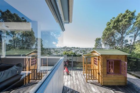 Photo of property in 299a Don Buck Road, Massey, Auckland, 0614