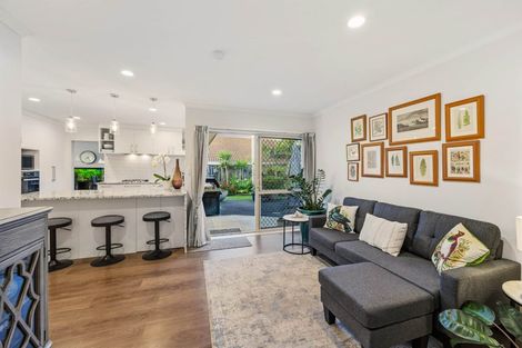Photo of property in 136 Kilkenny Drive, East Tamaki Heights, Auckland, 2016