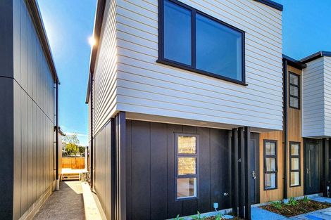 Photo of property in 4/11 Lees Grove, Wainuiomata, Lower Hutt, 5014