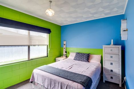 Photo of property in 6 Cooke Place, Taradale, Napier, 4112