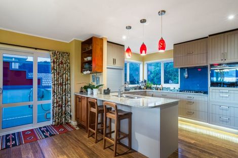 Photo of property in 19 Manly Street, Paraparaumu Beach, Paraparaumu, 5032