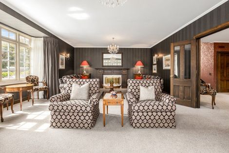 Photo of property in 4-6 Cheviot Road, Lowry Bay, Lower Hutt, 5013