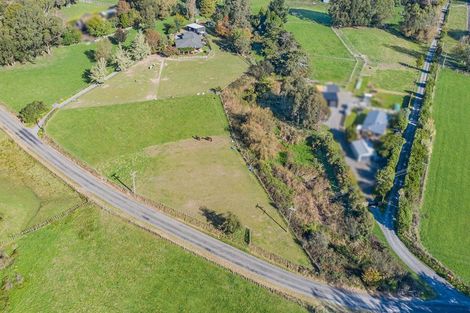 Photo of property in 54 Potts Road, Koputaroa, Shannon, 5571
