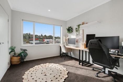 Photo of property in 30 Taitonga Lane, Stanmore Bay, Whangaparaoa, 0932