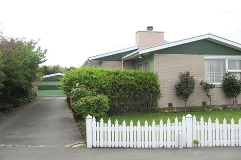 Photo of property in 28 Royleen Street, Casebrook, Christchurch, 8051