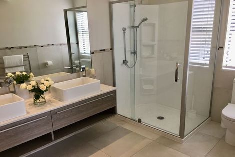 Photo of property in 1 Breton Road, Karaka, Papakura, 2113