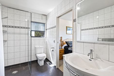 Photo of property in 379 Kapiti Road, Paraparaumu Beach, Paraparaumu, 5032