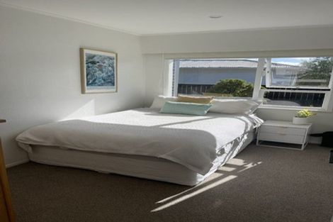 Photo of property in 8 Eskdale Road, Birkdale, Auckland, 0626