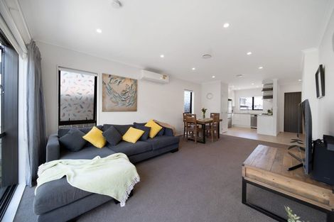 Photo of property in 4 Orona Place, Takanini, 2112