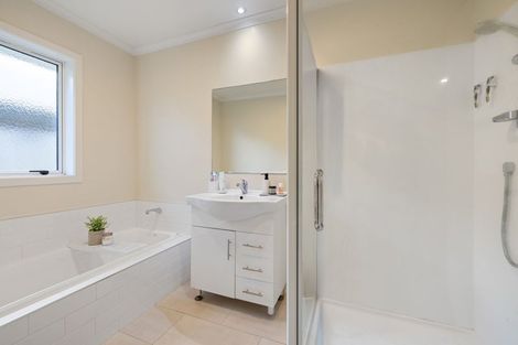 Photo of property in 4 Fraser Street, Frankton, Hamilton, 3204