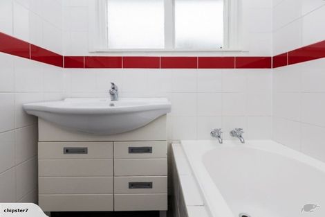 Photo of property in 40 Dickson Crescent, Hornby, Christchurch, 8042