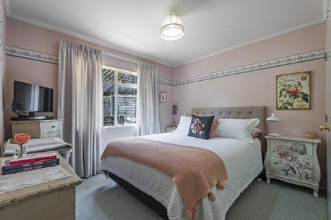 Photo of property in 35 Cromwell Drive, Fitzroy, Hamilton, 3206