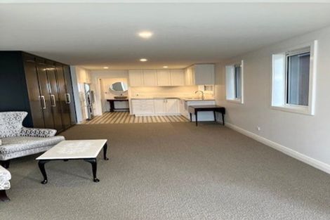 Photo of property in 129a Marine Parade, Mount Maunganui, 3116